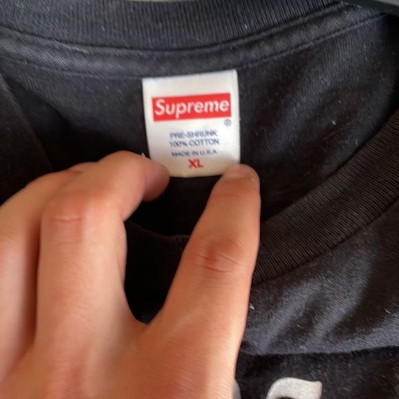 Supreme tee - Picture 3 of 4
